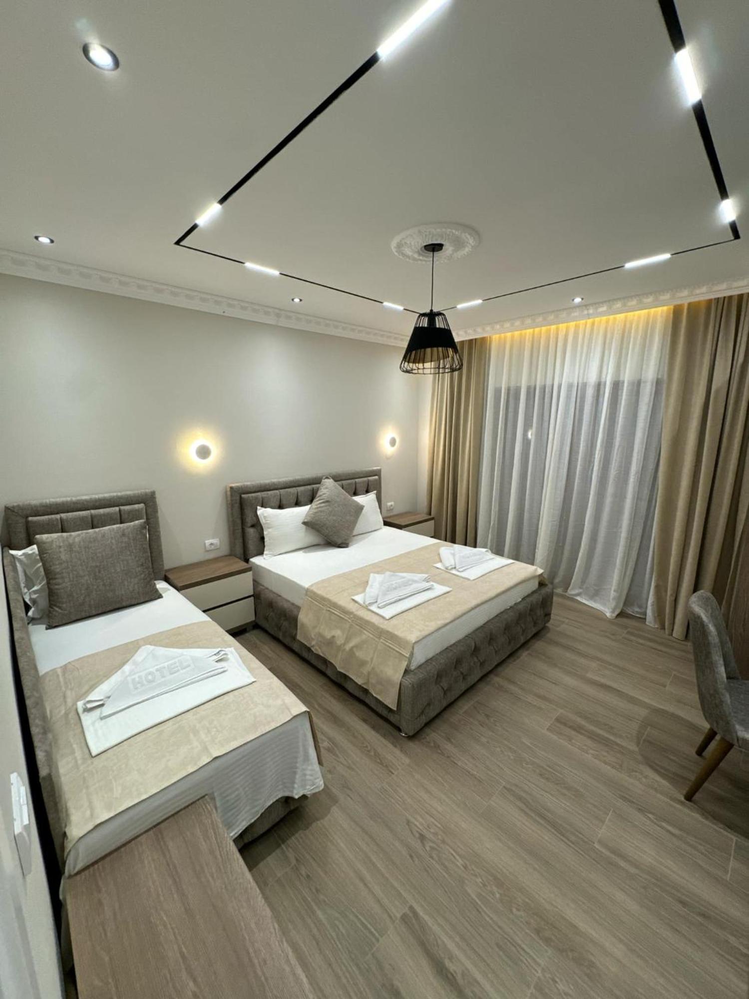 Apart Hotel Llolla Ulcinj Ngoại thất bức ảnh