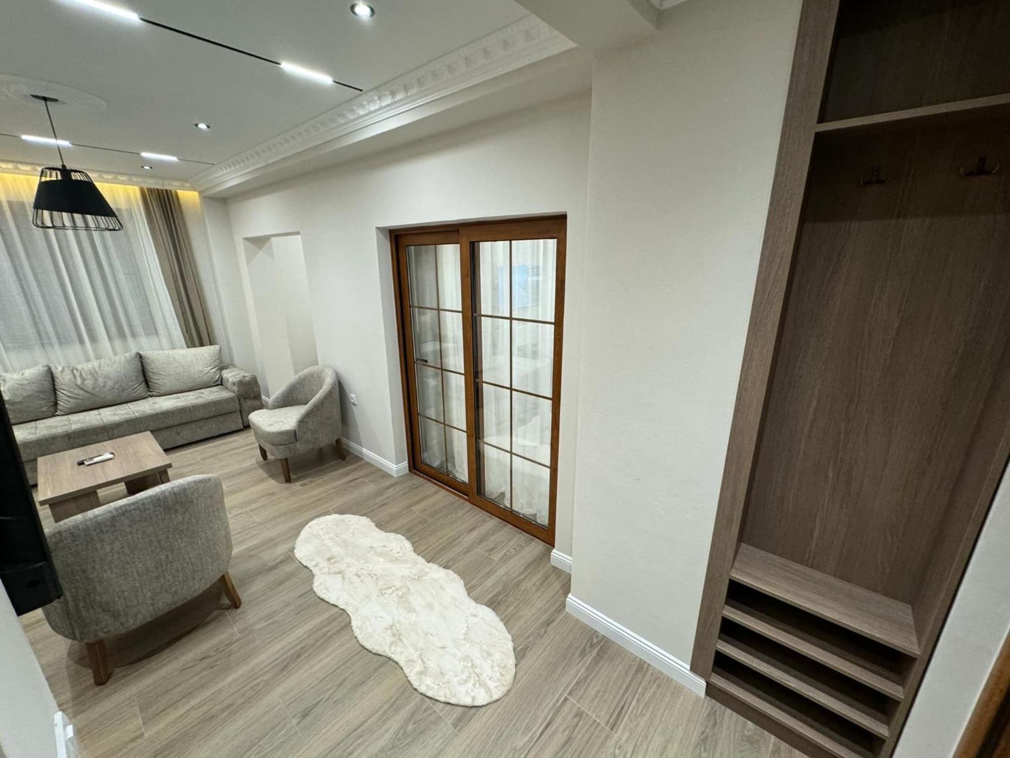 Apart Hotel Llolla Ulcinj Ngoại thất bức ảnh