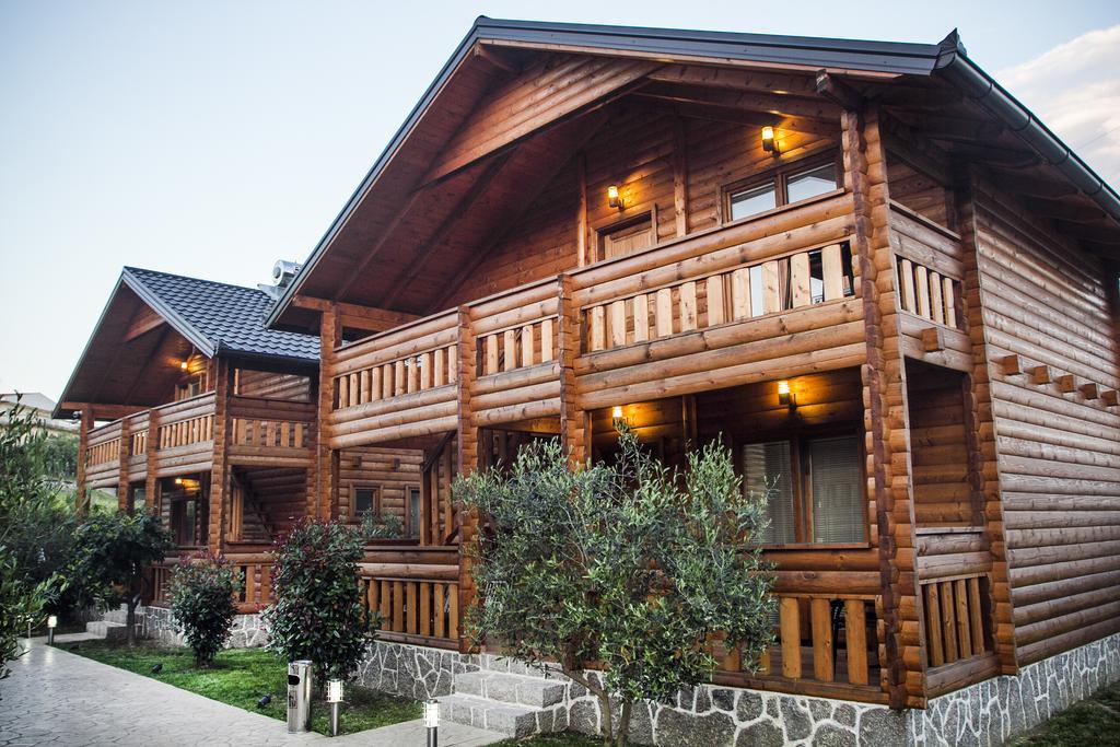 Apart Hotel Llolla Ulcinj Ngoại thất bức ảnh